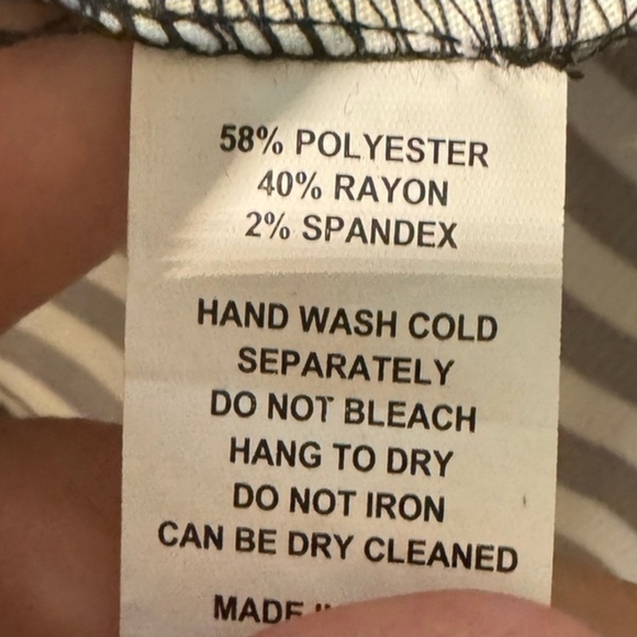 NEW $75 Unique Vintage Retro Style Top - Picture 5 of 6